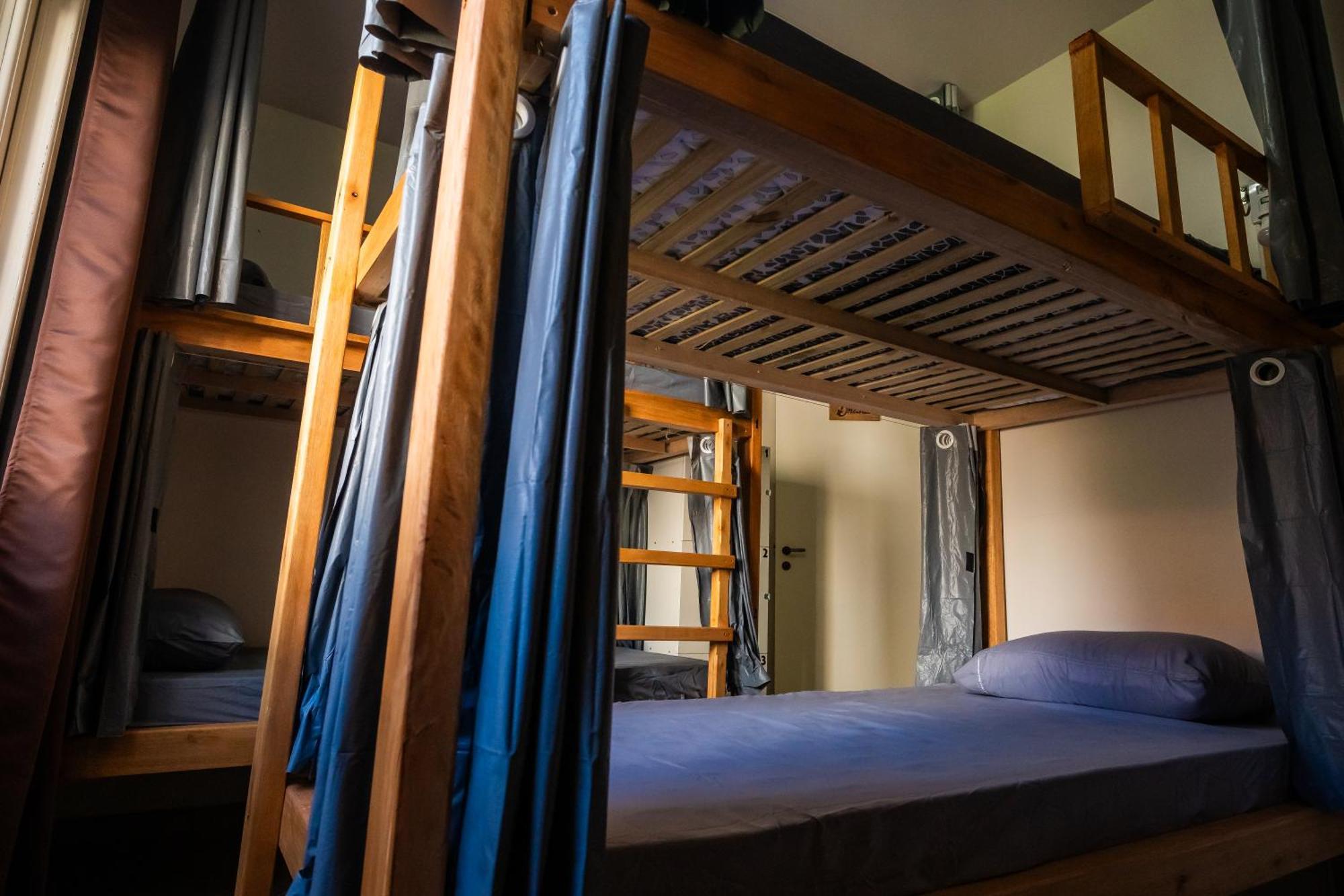 Take It Easy Hostel Флорианополис Экстерьер фото