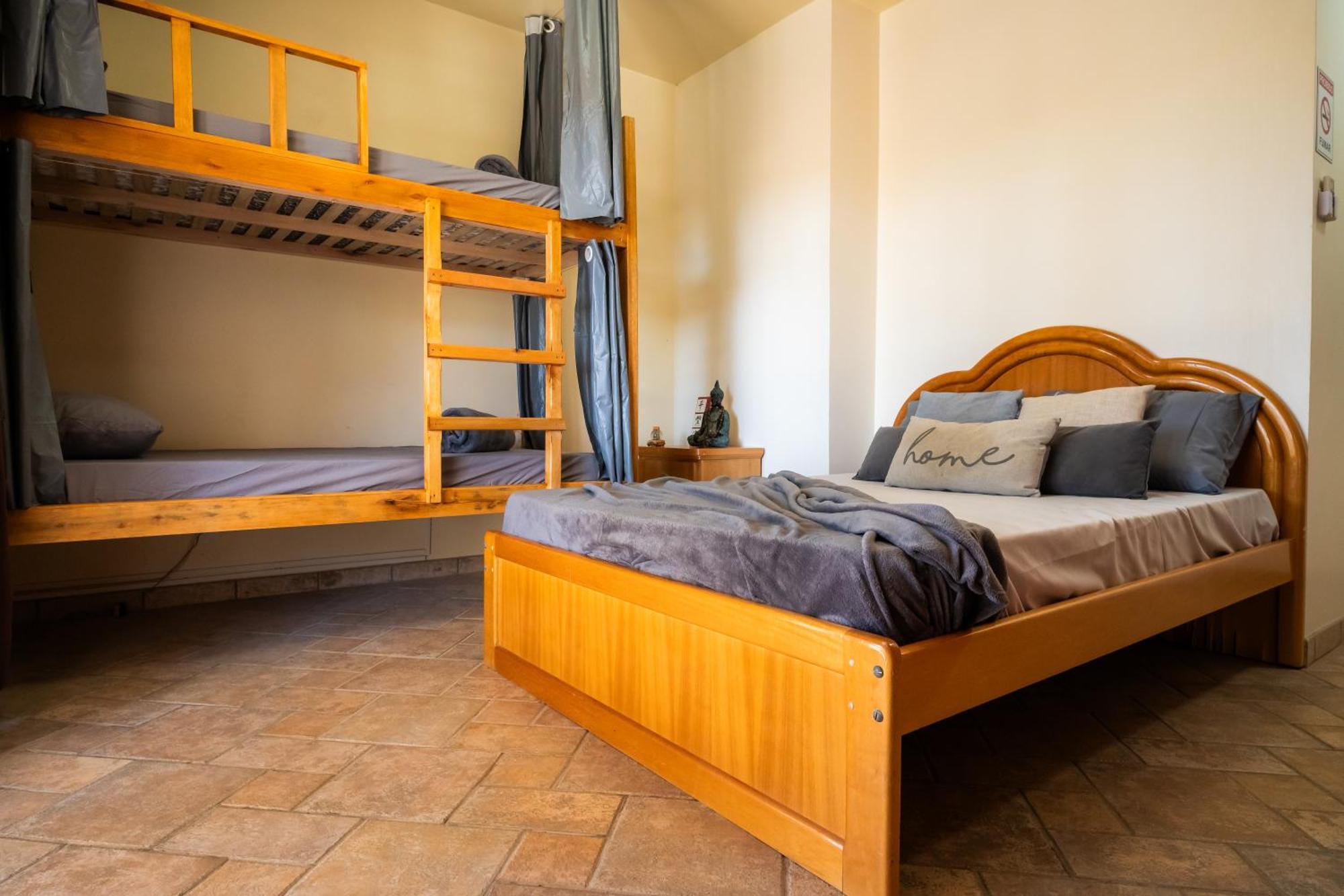 Take It Easy Hostel Флорианополис Экстерьер фото