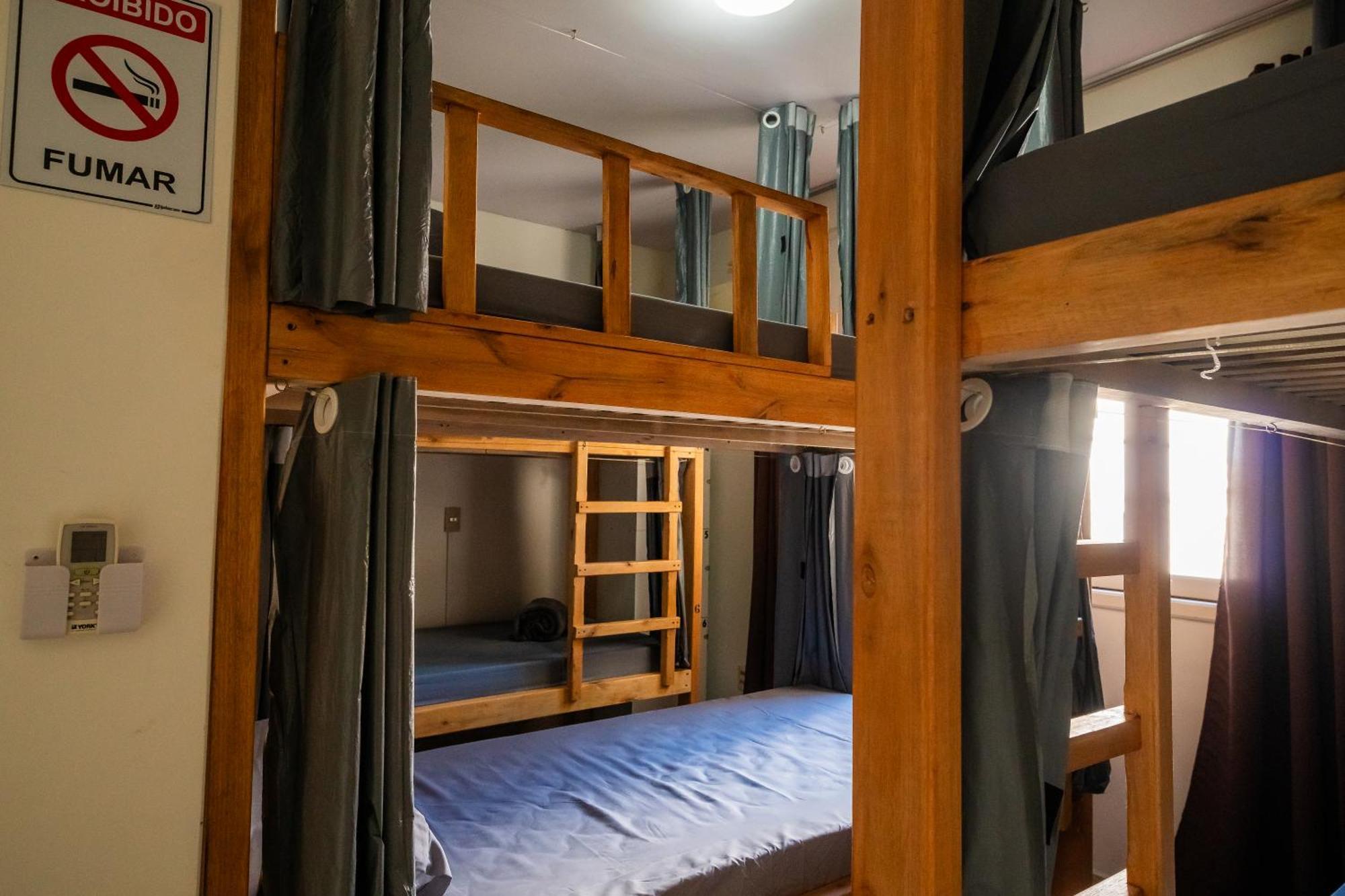 Take It Easy Hostel Флорианополис Экстерьер фото