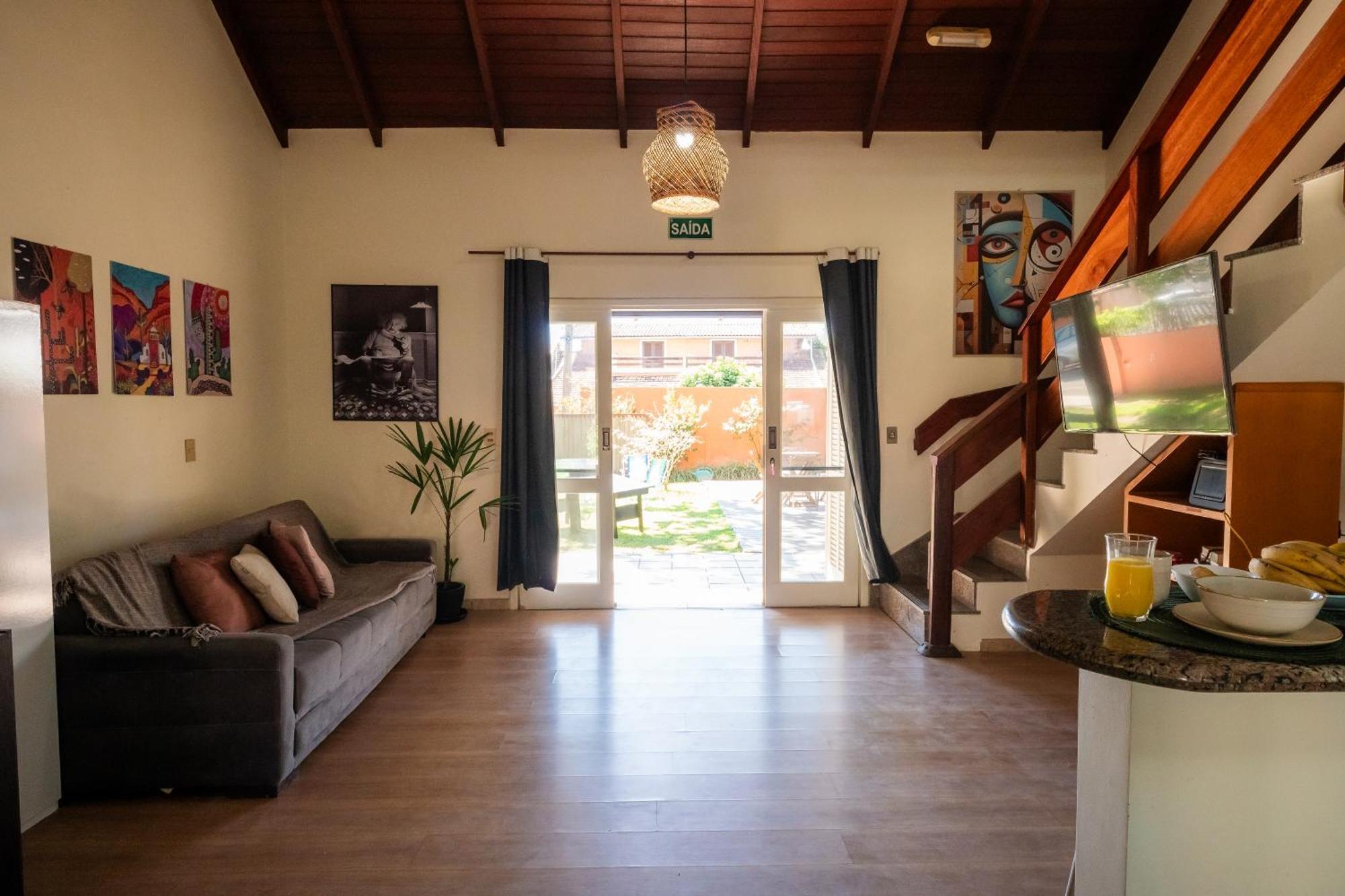 Take It Easy Hostel Флорианополис Экстерьер фото
