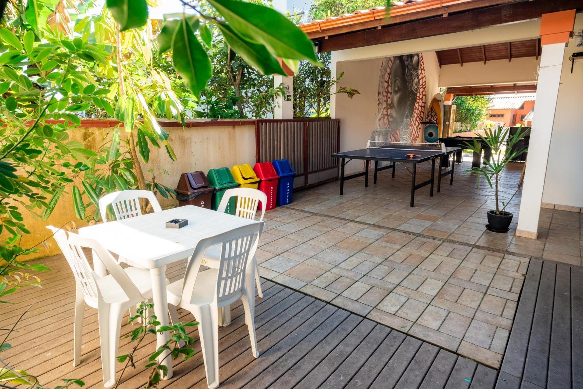 Take It Easy Hostel Флорианополис Экстерьер фото